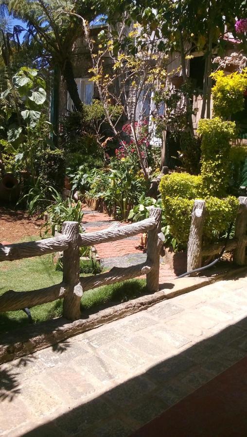 Redwood Homestay Nuwara Eliya Ngoại thất bức ảnh
