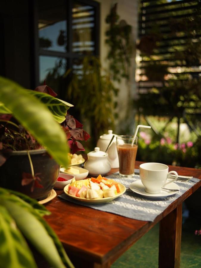 Redwood Homestay Nuwara Eliya Ngoại thất bức ảnh