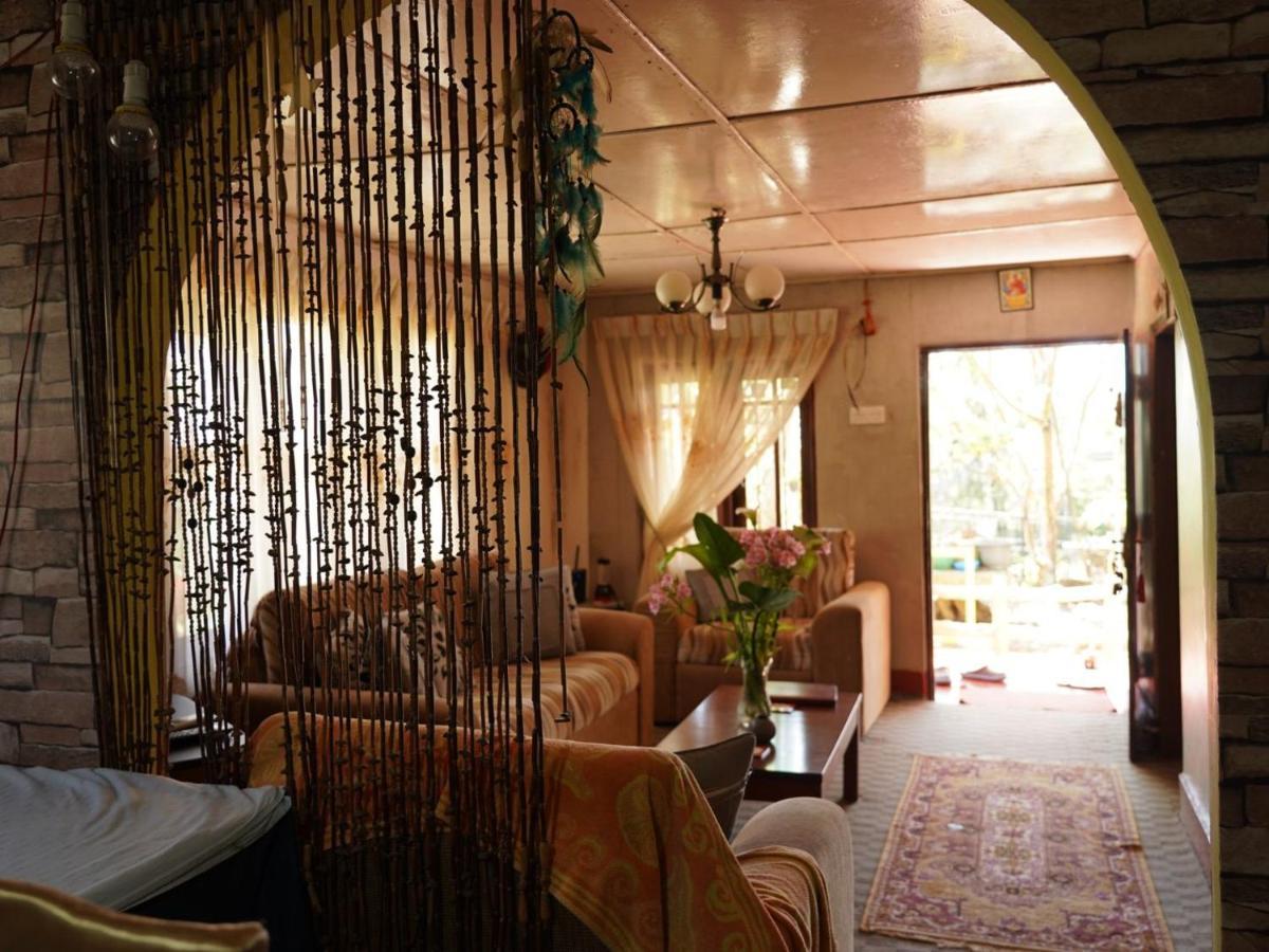 Redwood Homestay Nuwara Eliya Ngoại thất bức ảnh