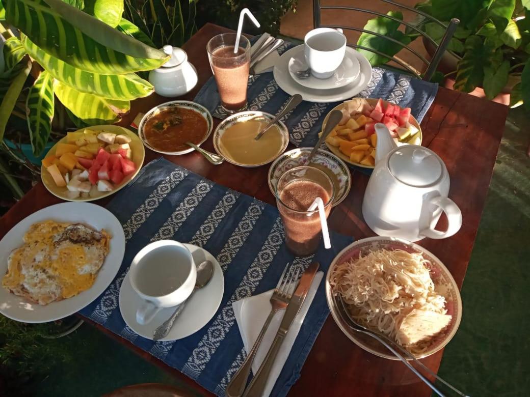 Redwood Homestay Nuwara Eliya Ngoại thất bức ảnh