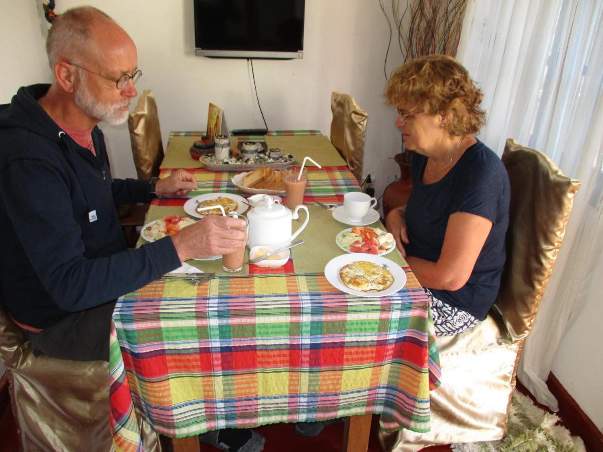 Redwood Homestay Nuwara Eliya Ngoại thất bức ảnh